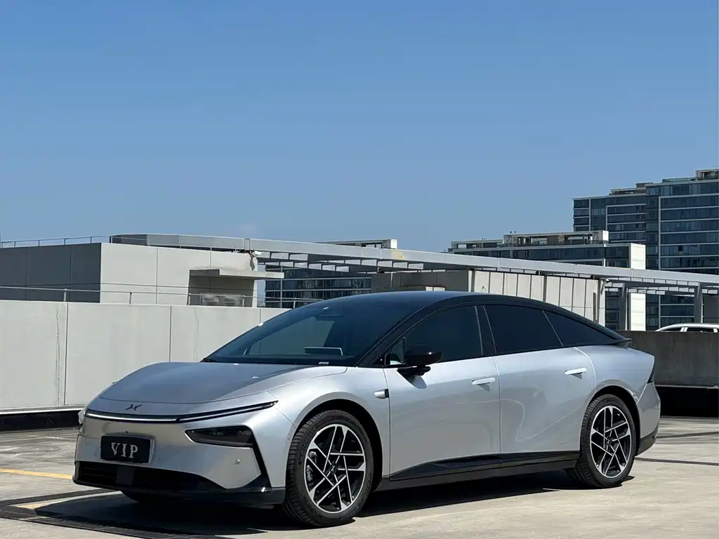 XPENG P7+ 2025