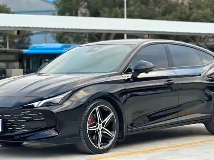 MG MG7 2023