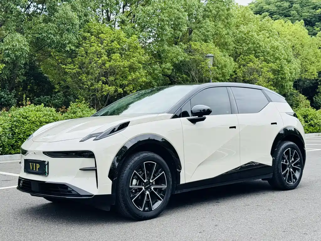 Zeekr X 2024