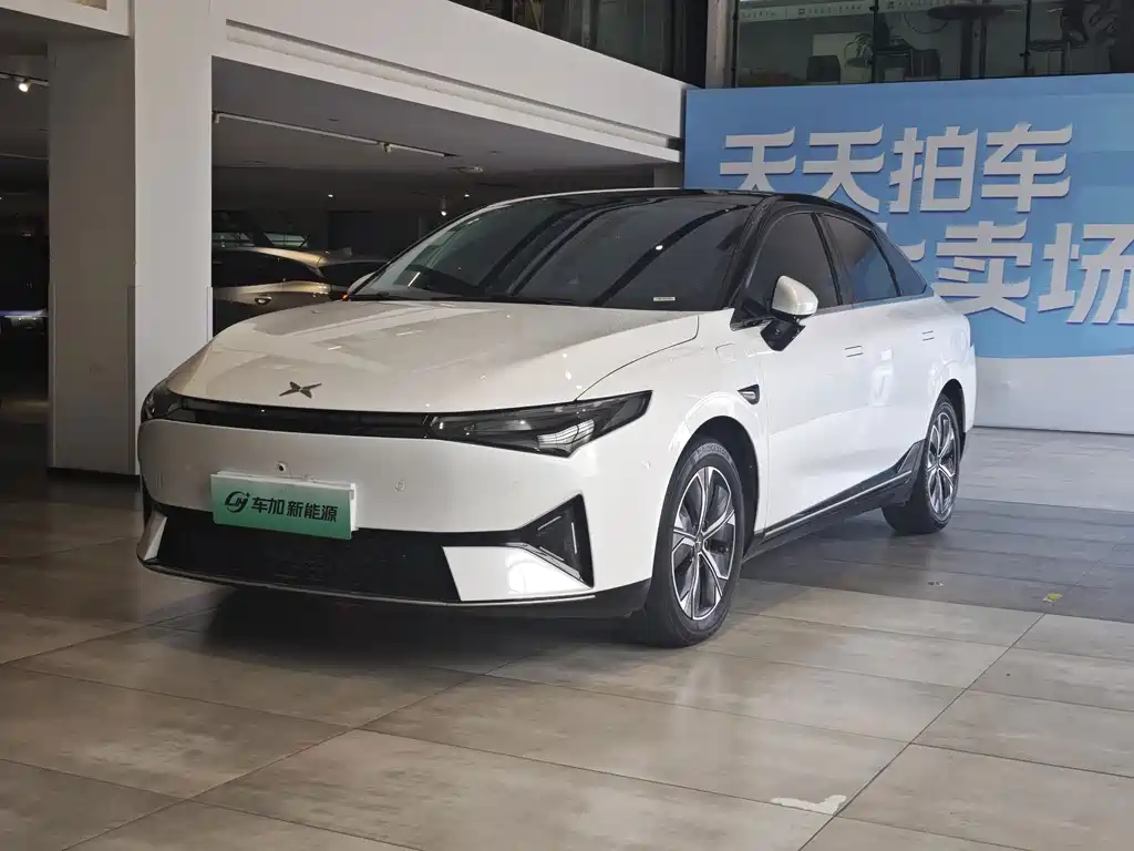 XPENG P5 2022