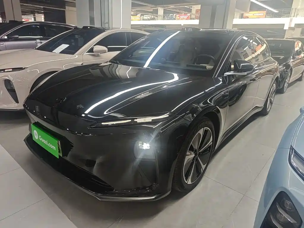 NIO ET5T 2024