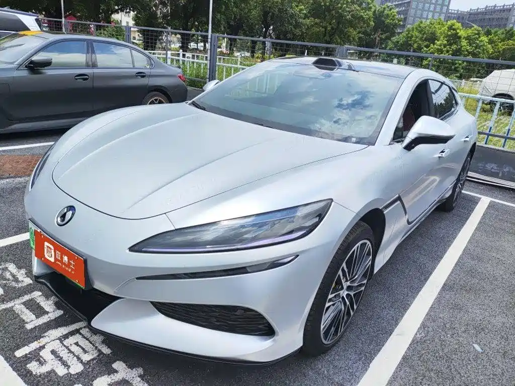 Denza Denza Z9GT 2026