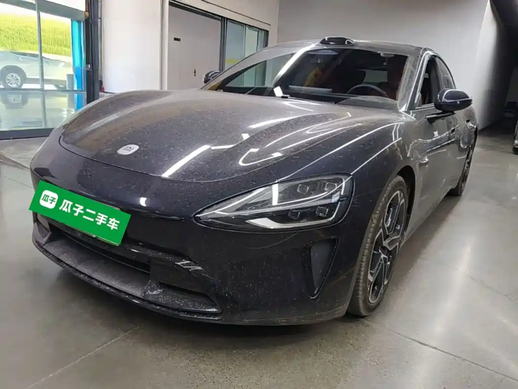 Xiaomi SU7 2024