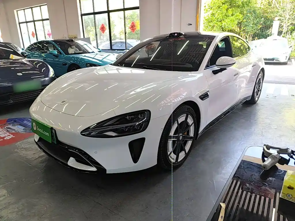 Xiaomi SU7 2025