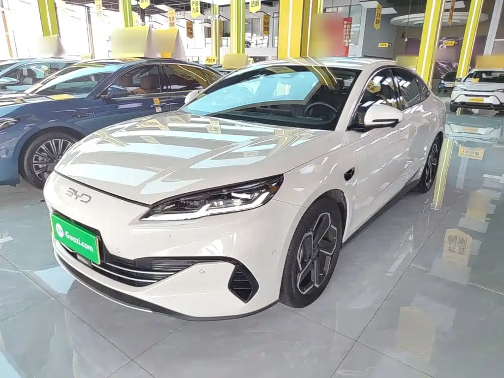 BYD 海豹06 2025