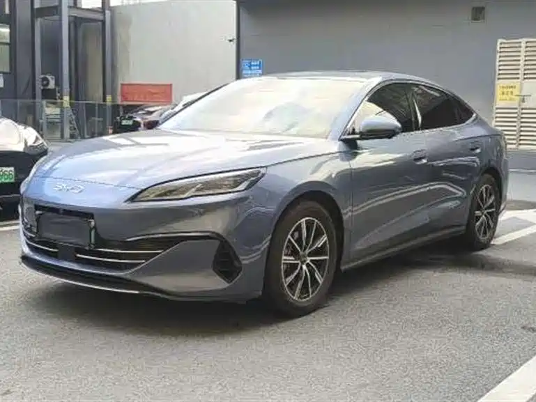 BYD 海豹06 2025