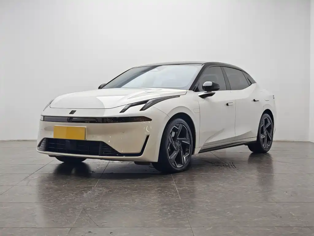 Lynk & Co 07 EM-P 2024