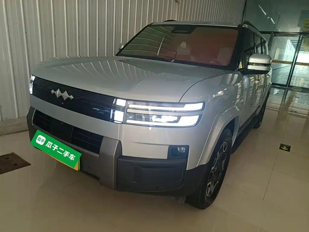 Fang Cheng Bao 钛7 2025