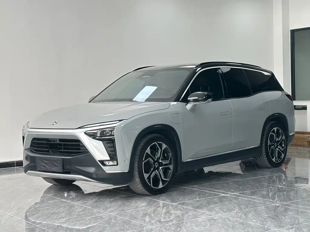 NIO ES8 2022