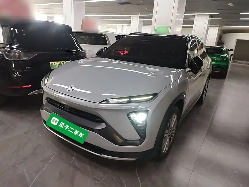 NIO ES6 2020