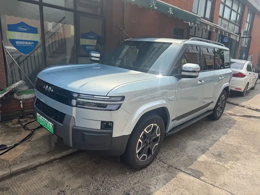 Fang Cheng Bao 钛7 2026