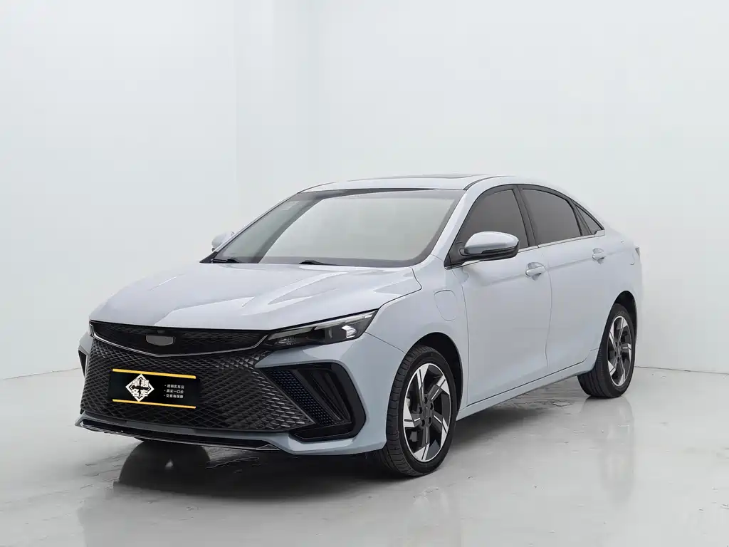 Geely L HiP 2022