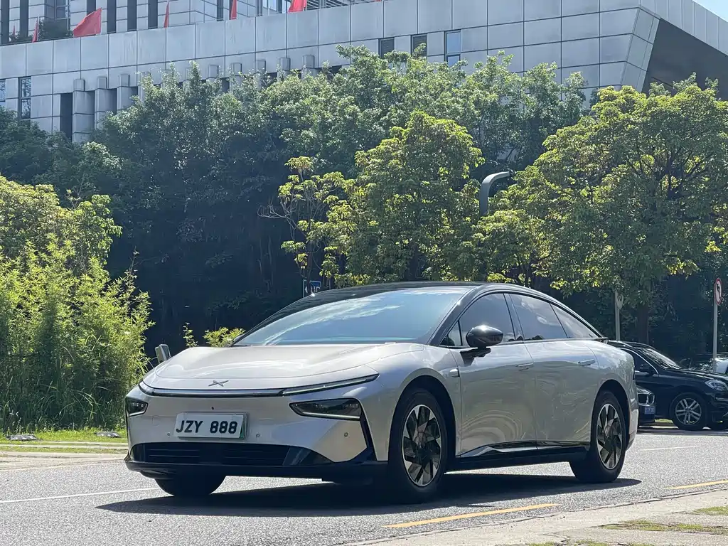 XPENG P7+ 2025