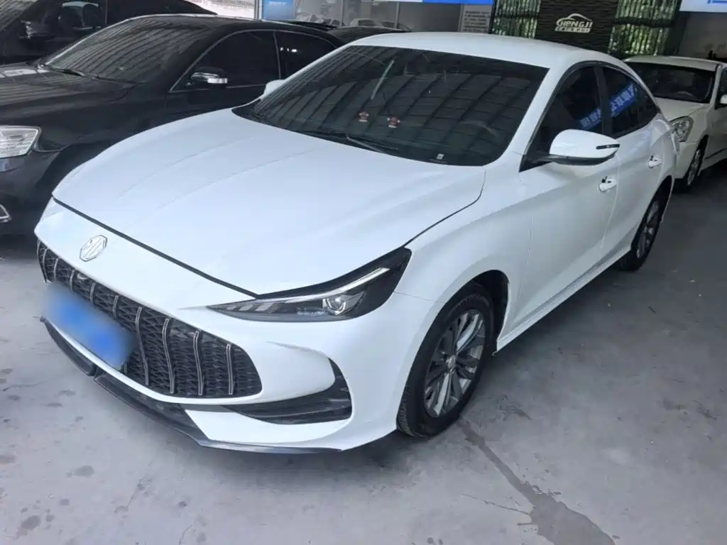 MG MG5 2025