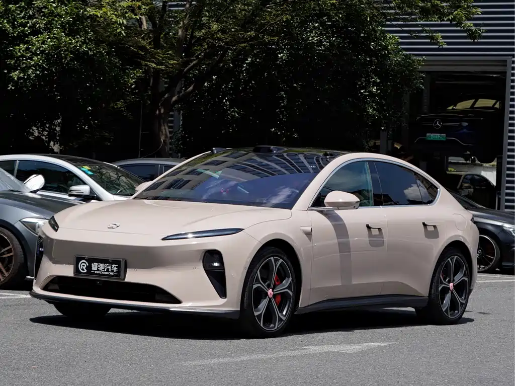 NIO ET5 2023