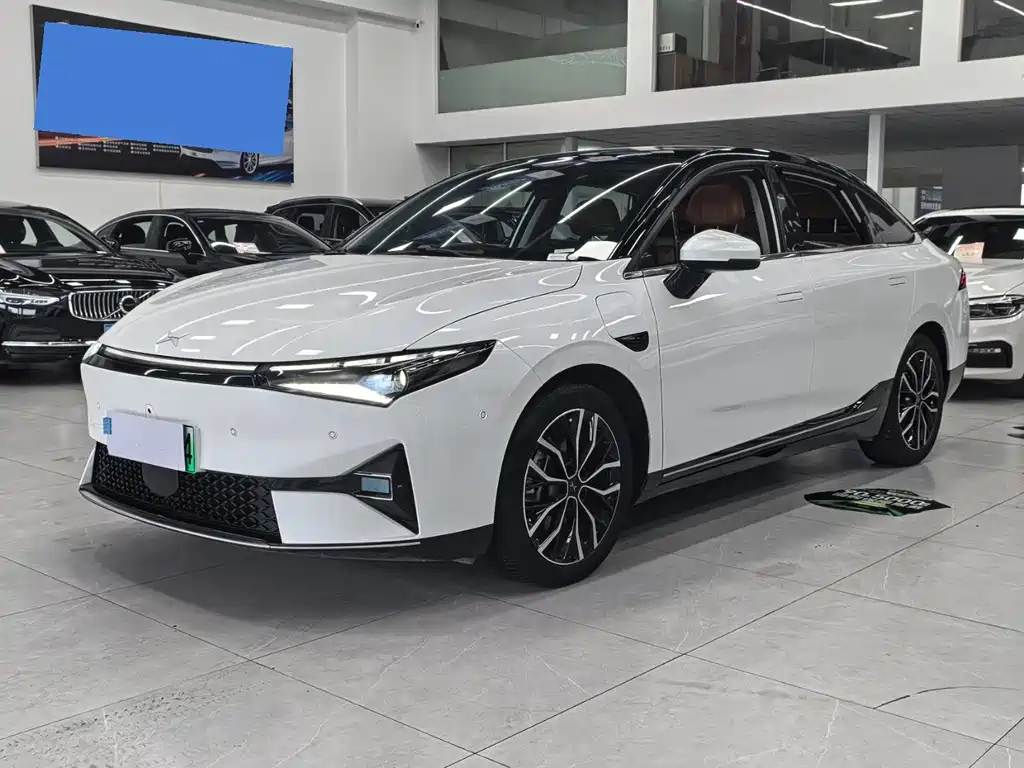 XPENG P5 2022