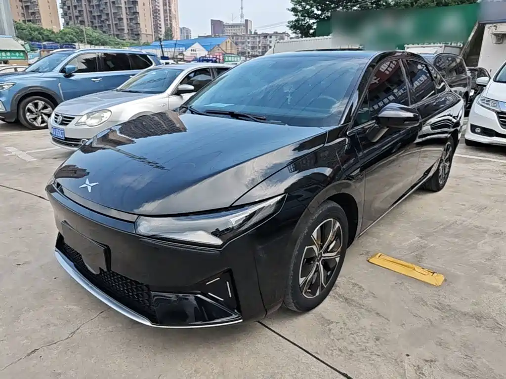 XPENG P5 2022
