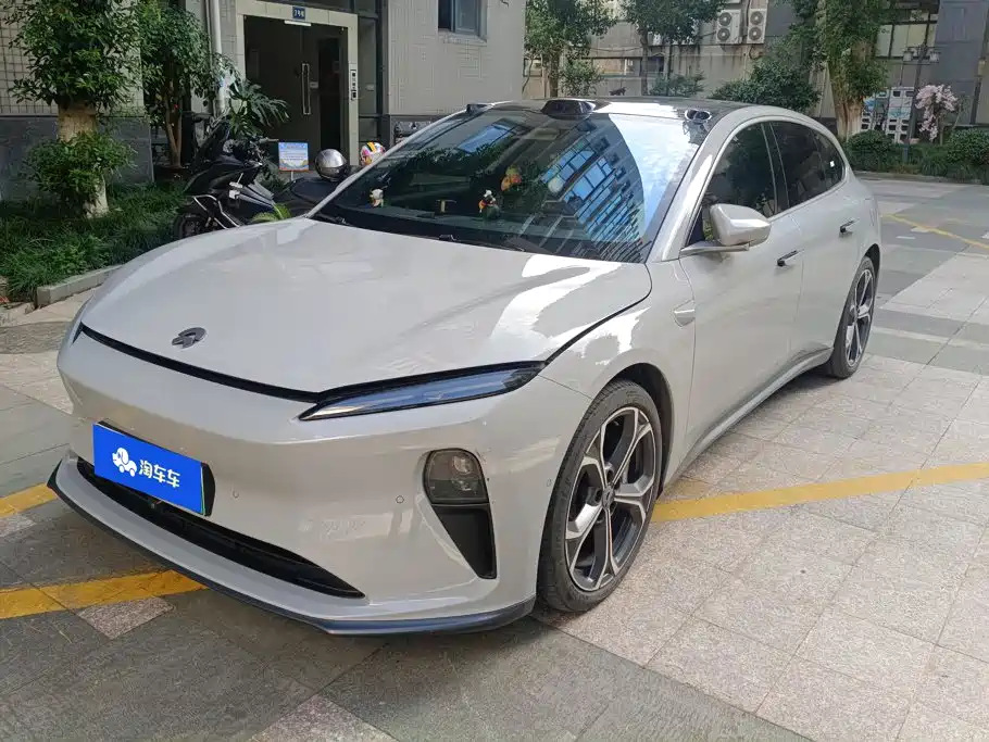 NIO ET5T 2023