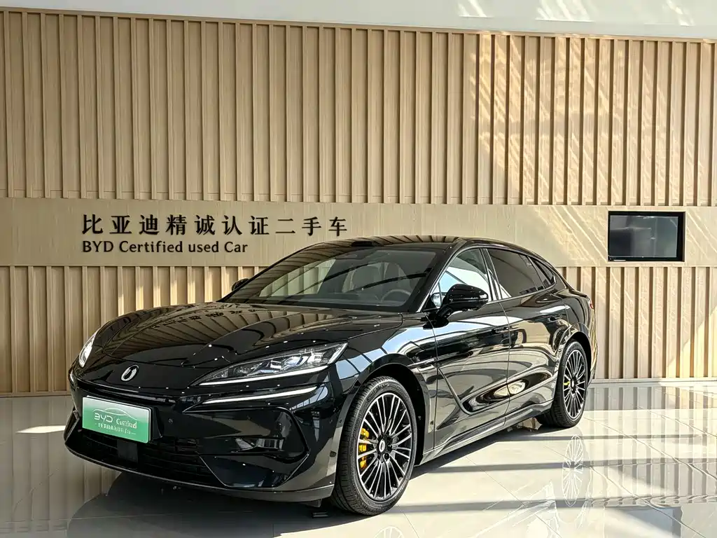 Denza Denza Z9GT 2024