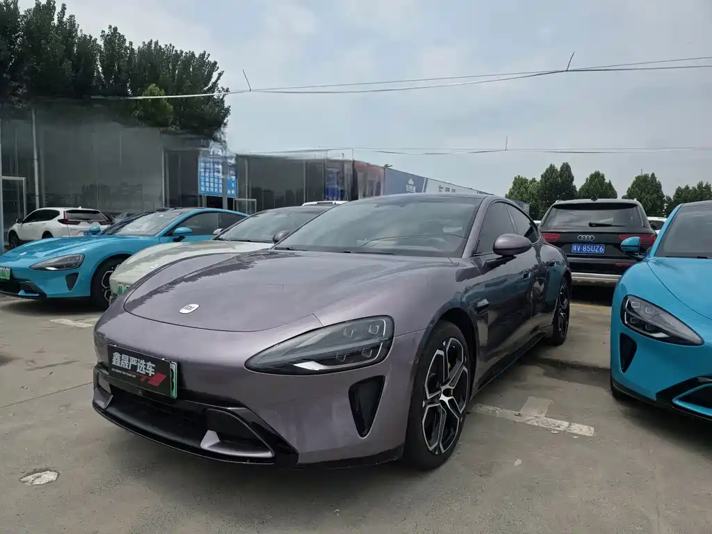 Xiaomi SU7 2025