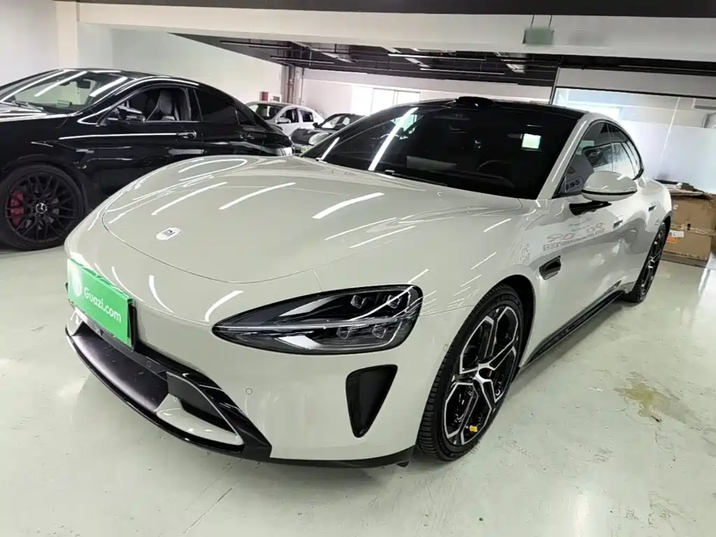 Xiaomi SU7 2024