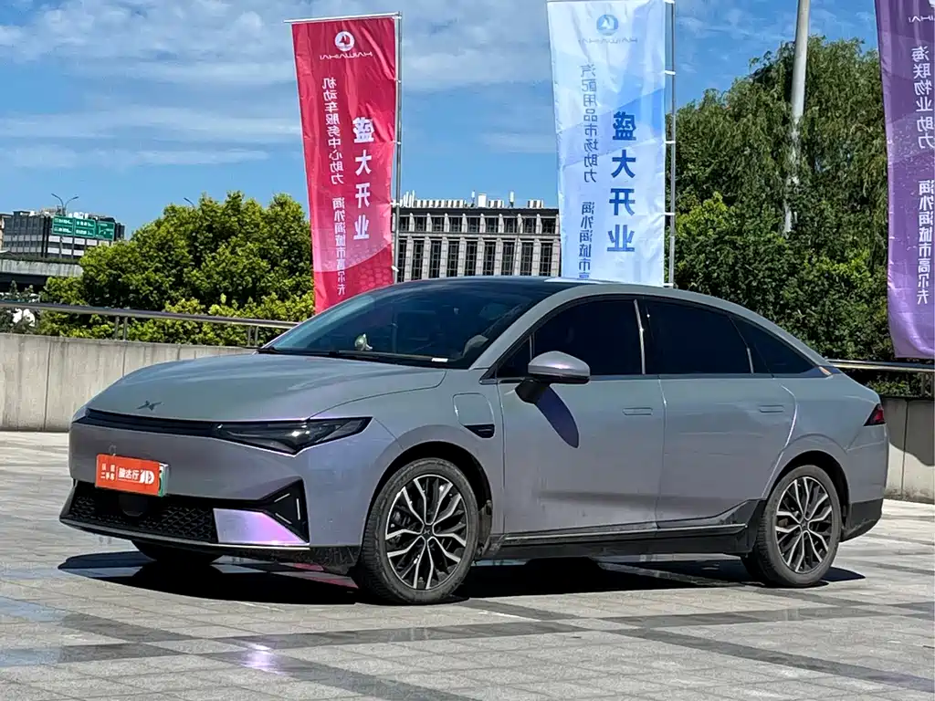 XPENG P5 2022