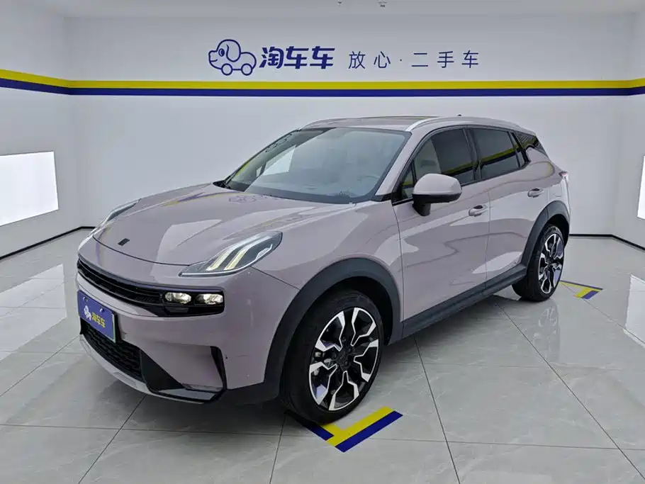 Lynk & Co 06 EM-P 2022