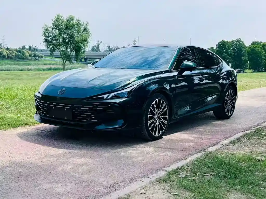 MG MG7 2023