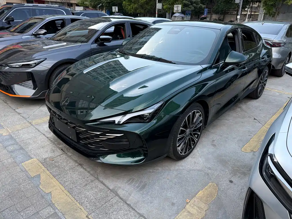 MG MG7 2023