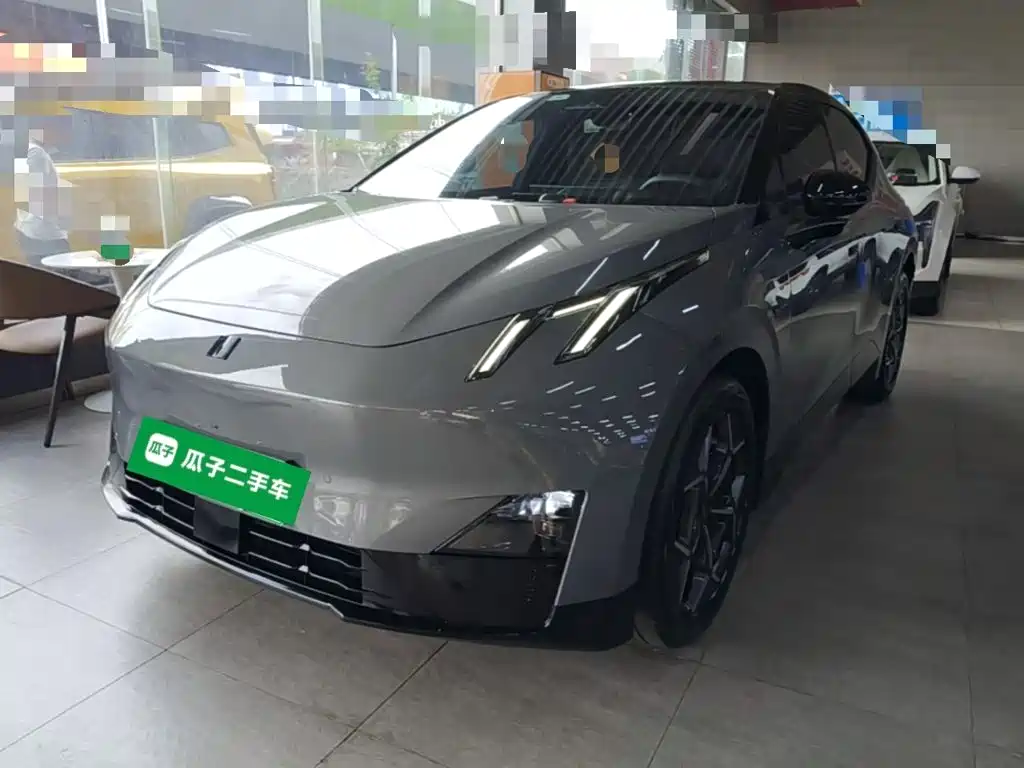 Lynk & Co Z20 2024