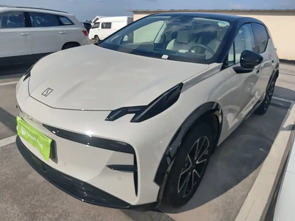 Zeekr X 2024