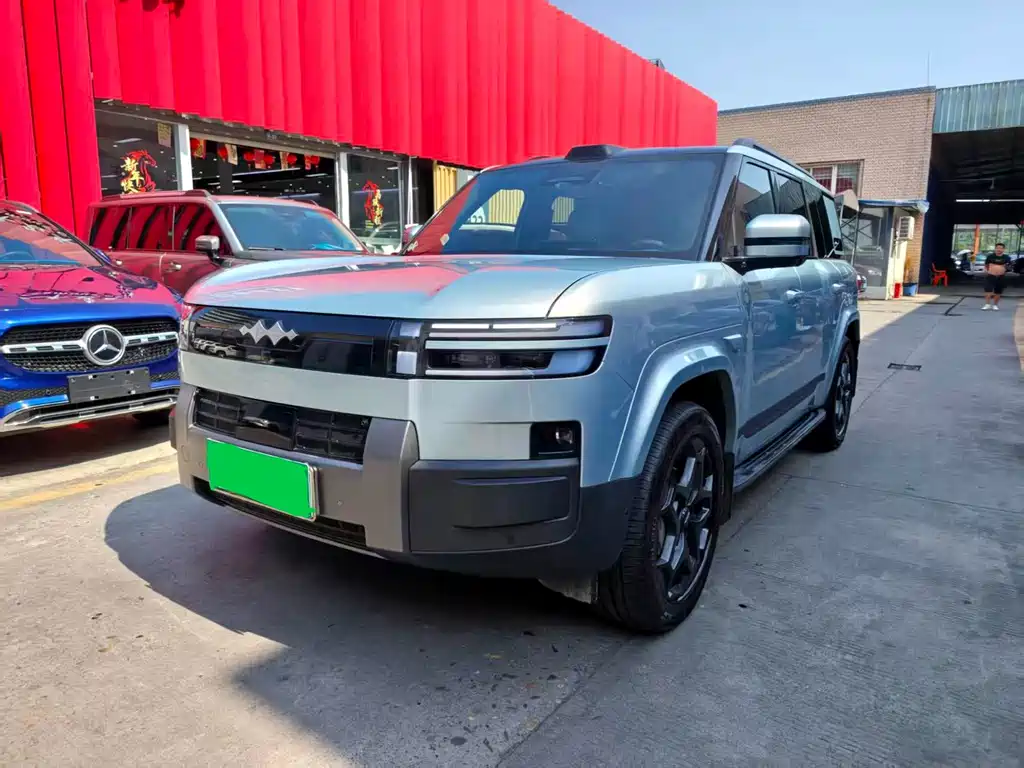 Fang Cheng Bao 钛7 2025