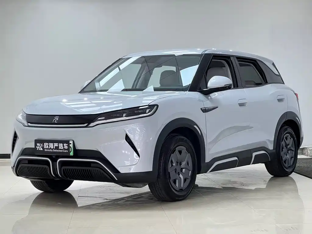 BYD Yuan UP 2025