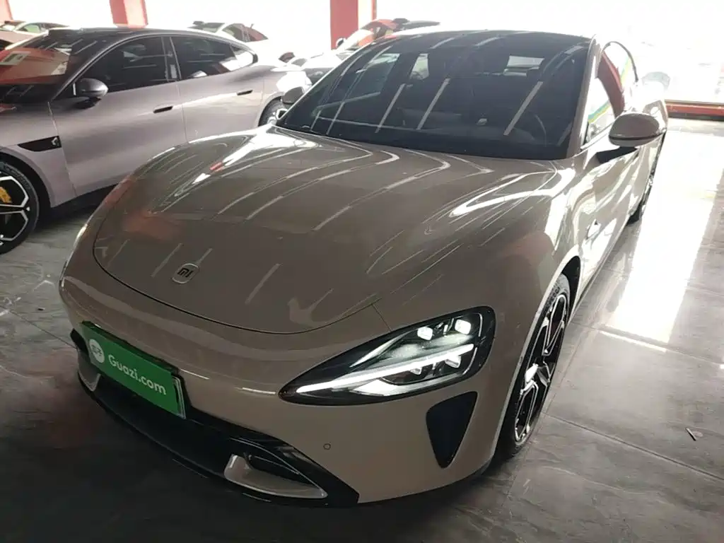 Xiaomi SU7 2025