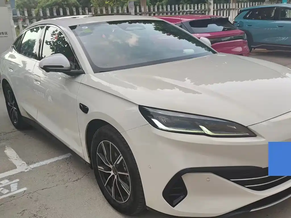 BYD 海豹06 2025