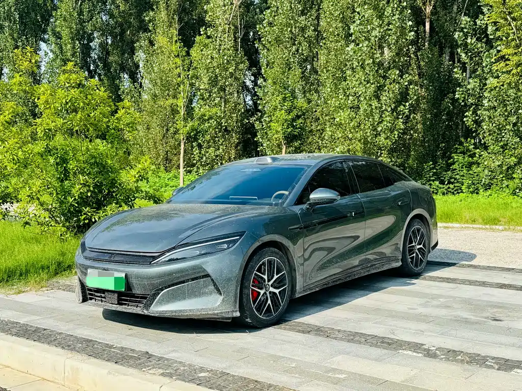 BYD 汉L 2025