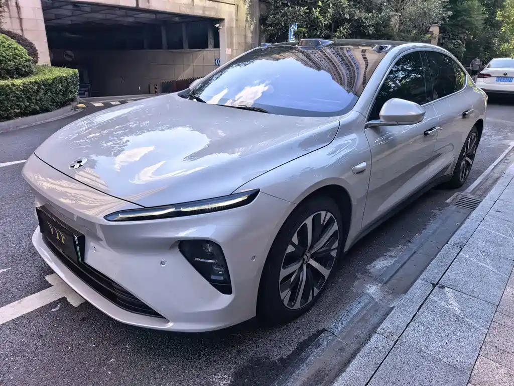 NIO ET7 2022