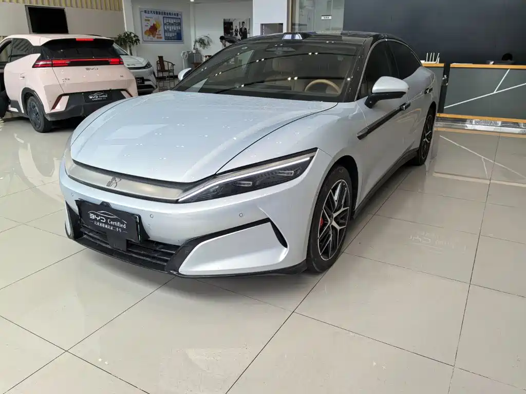 BYD 汉L 2025