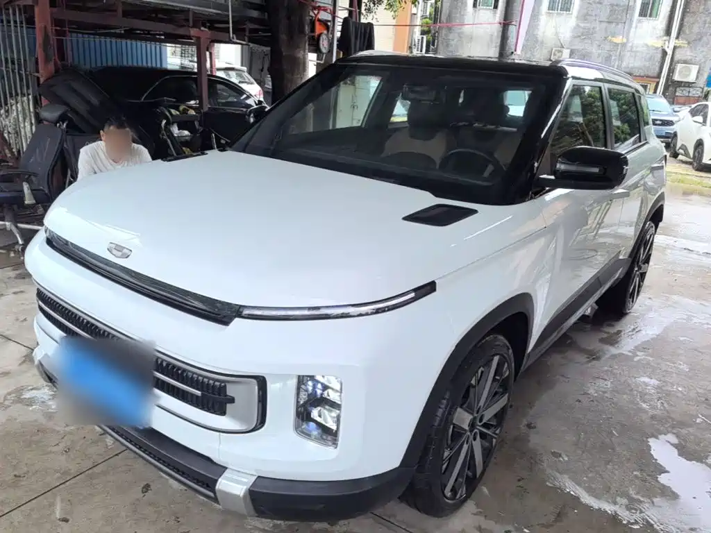 Geely Icon 2022