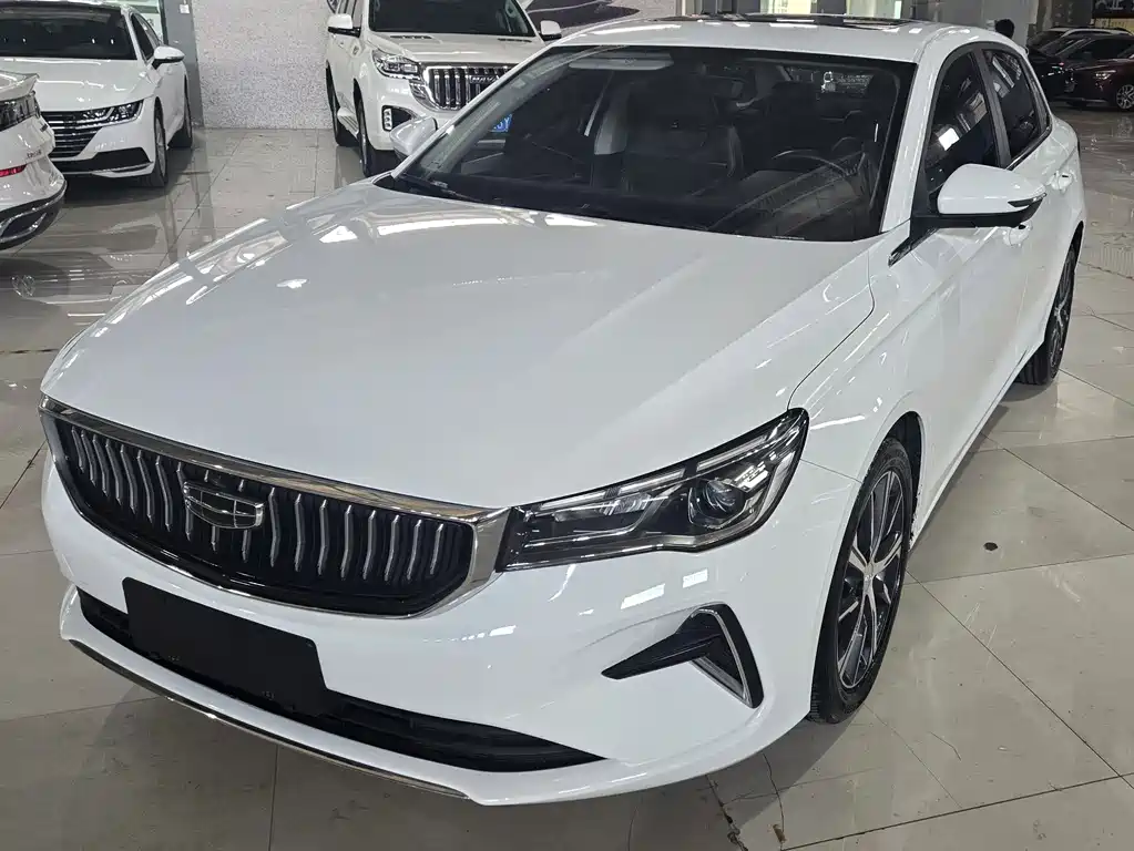 Geely Emgrand 2021