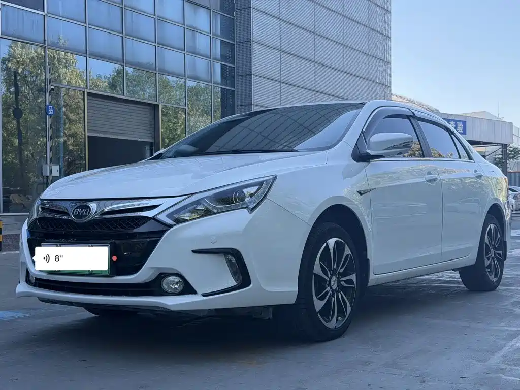 BYD Qin NEV 2015