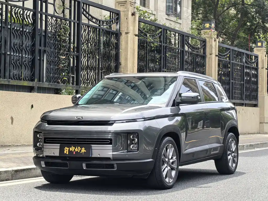 Geely Icon 2021