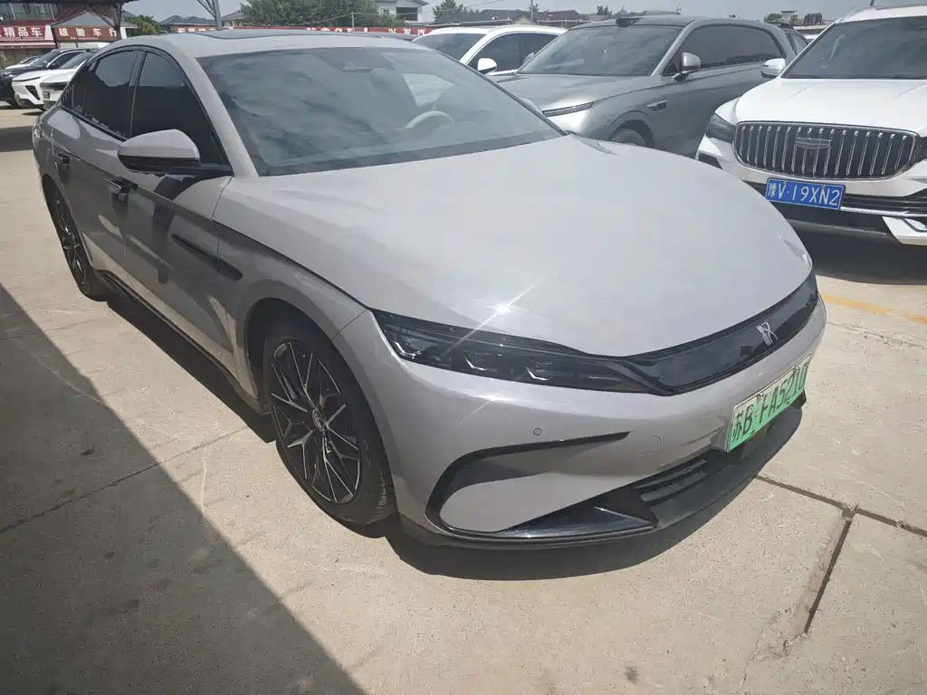 BYD Han 2025