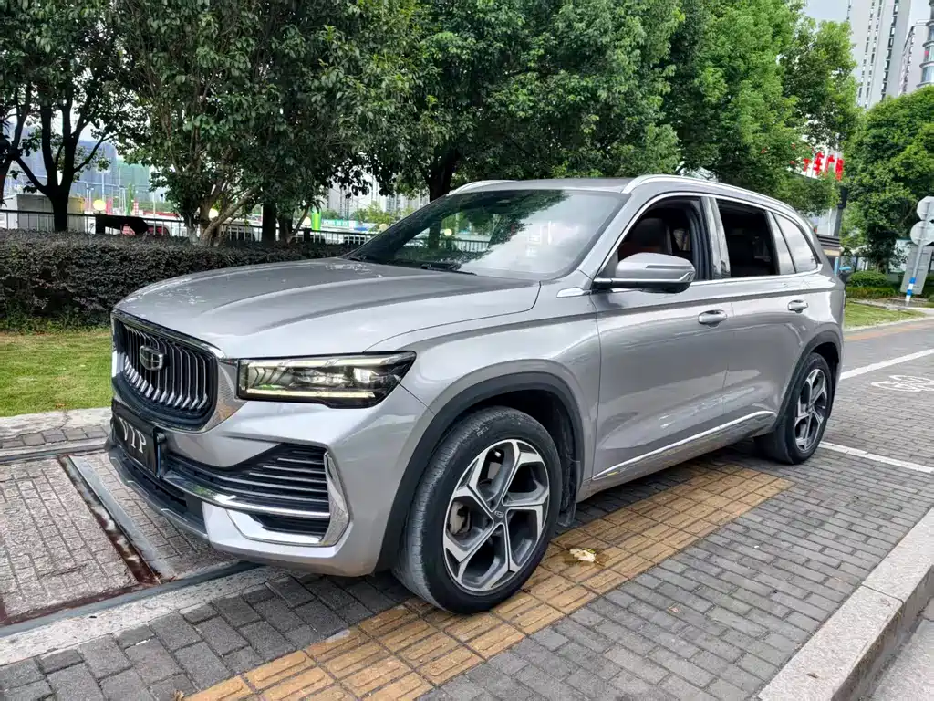 Geely Xingyue L 2022