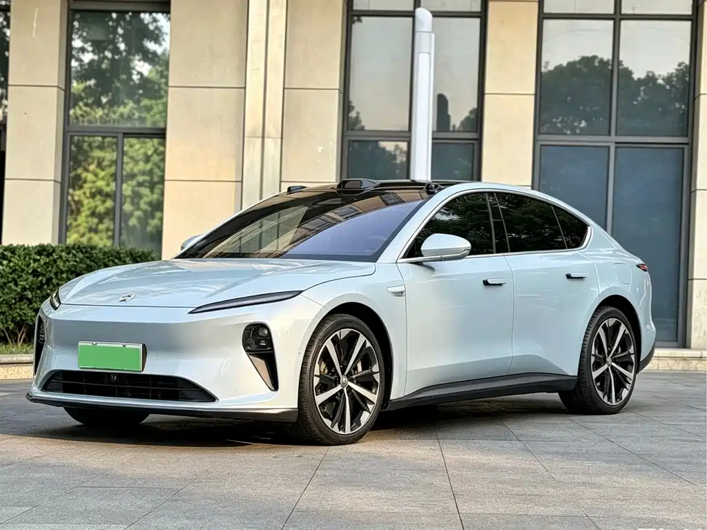 NIO ET5 2023