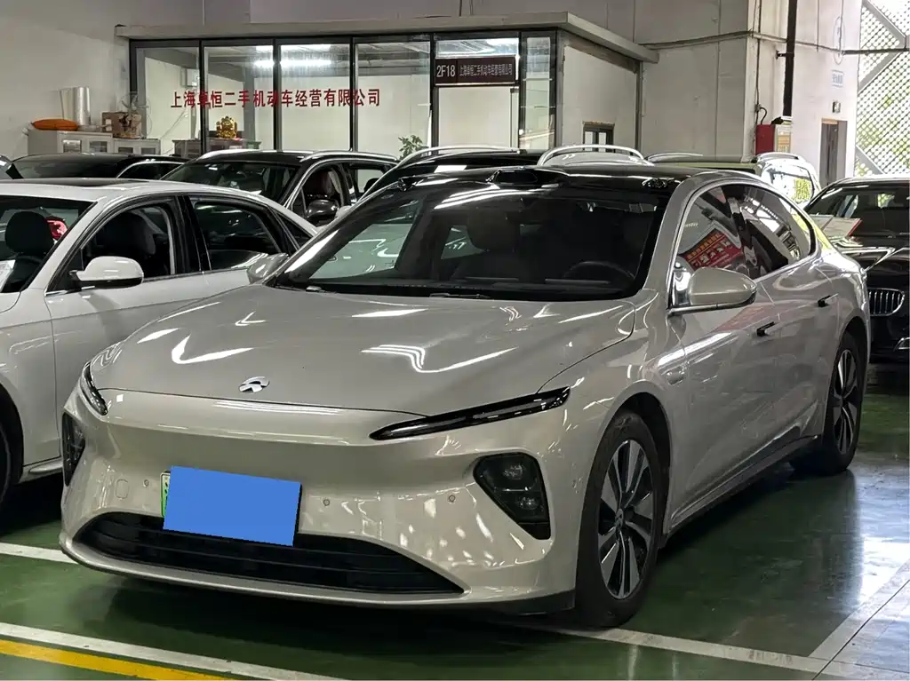 NIO ET7 2023