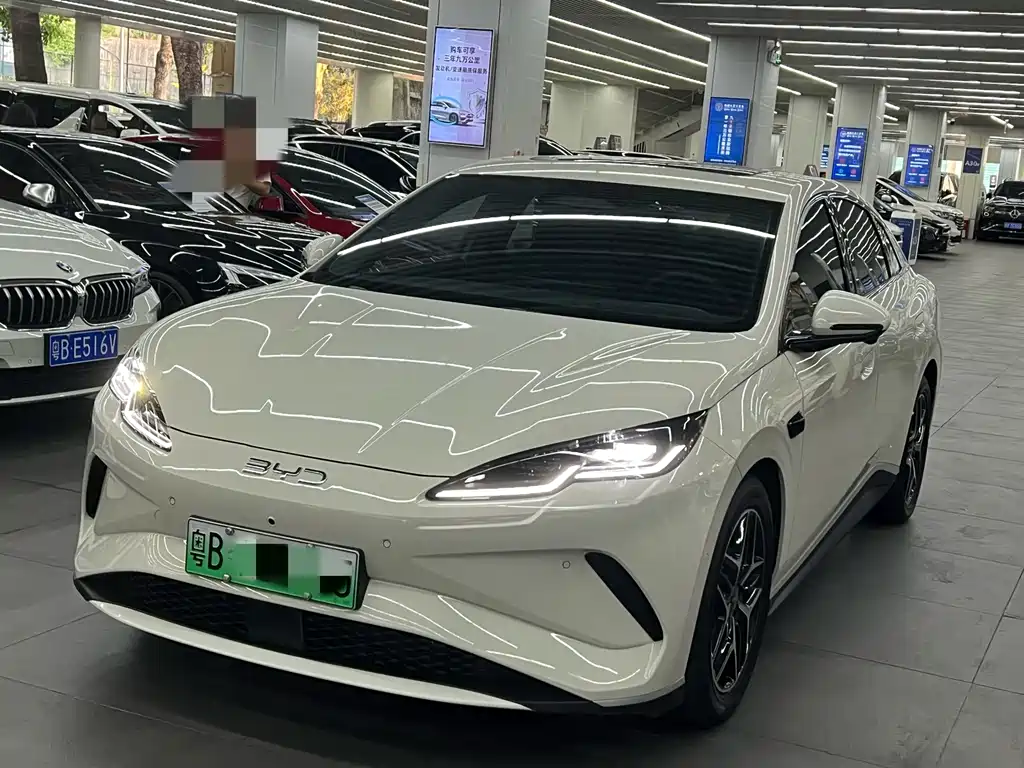 BYD 海豹06 2025