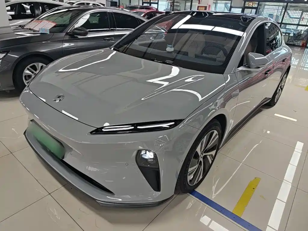 NIO ET5 2024