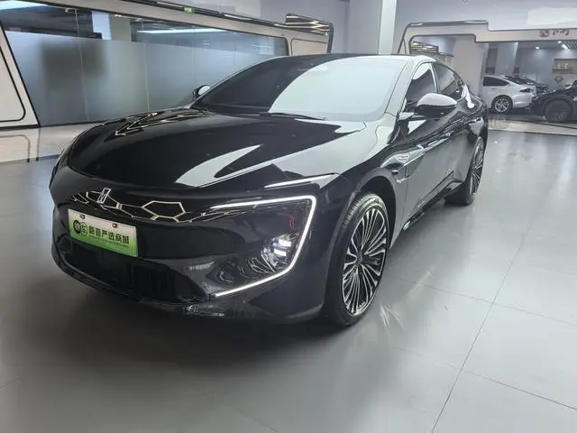 Avita 12 2026 Ultra versiunea pur electrică cu tracțiune integrală