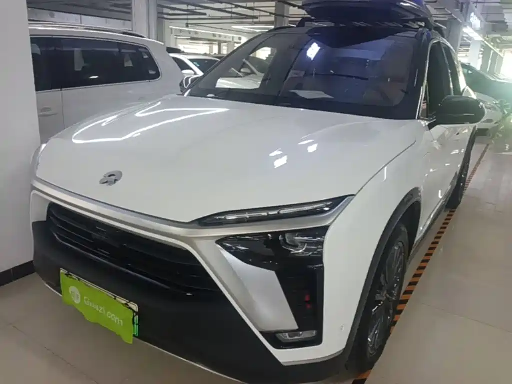 NIO ES8 2022